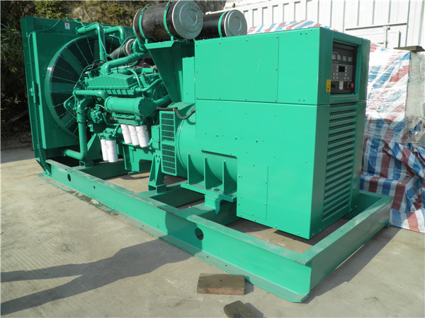 峨边发电车出租-柴油发电机组在使用的过程中应该做好哪些防护工作