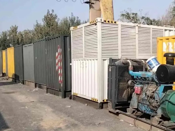 峨边200KW柴油发电机机组每小时油耗是多少？