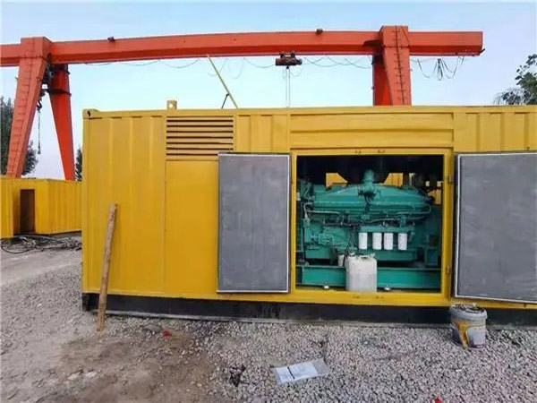 峨边冬季低温环境下，500KW发电机组应该选择什么类型的启动电瓶？